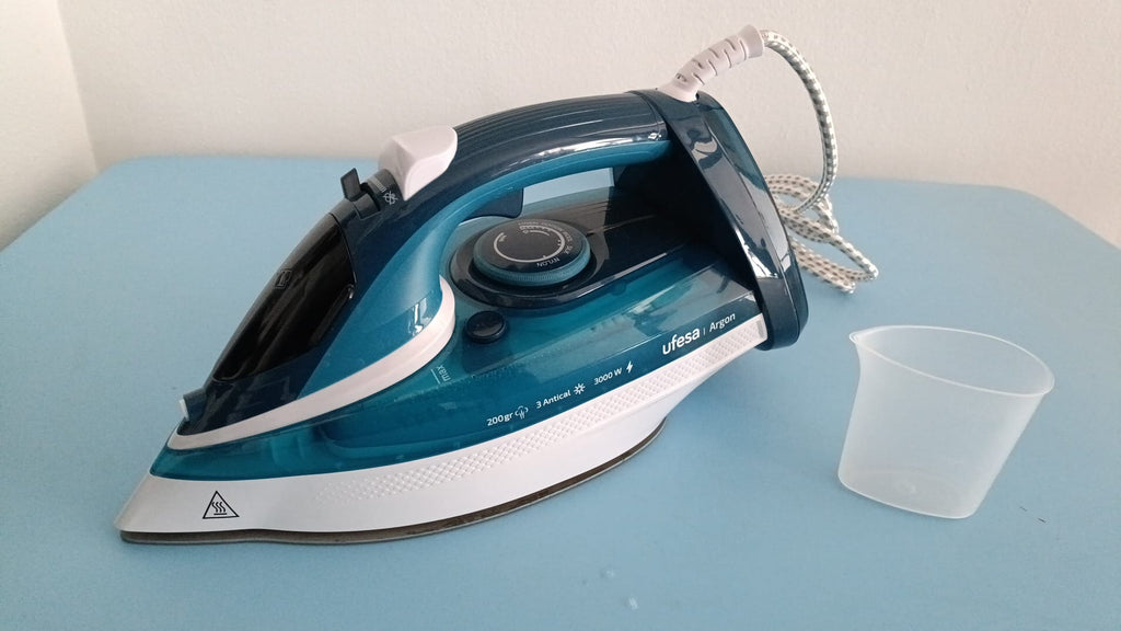 PLANCHA DE ROPA UFESA 3000W