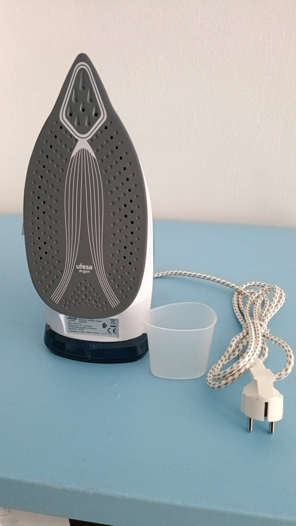 PLANCHA DE ROPA UFESA 3000W