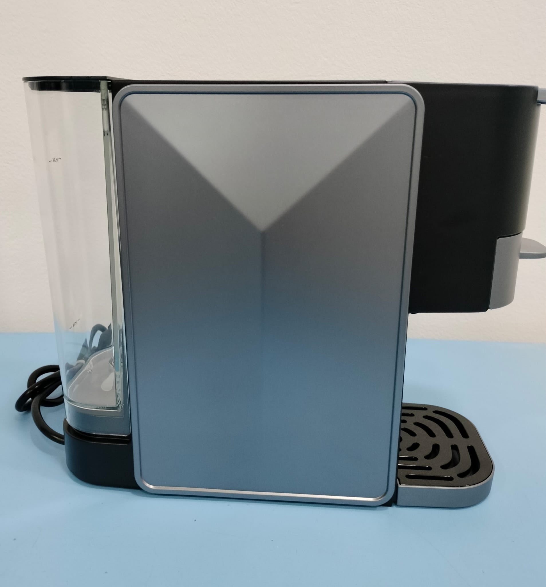 CAFETERA MULTICAPSULAS CECOTEC