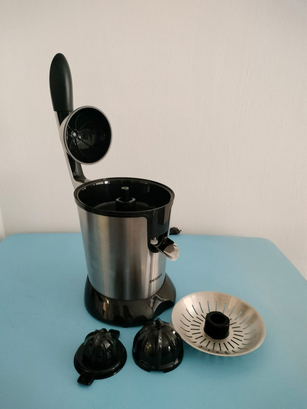 EXPRIMIDOR ELECTRICO DESSINI