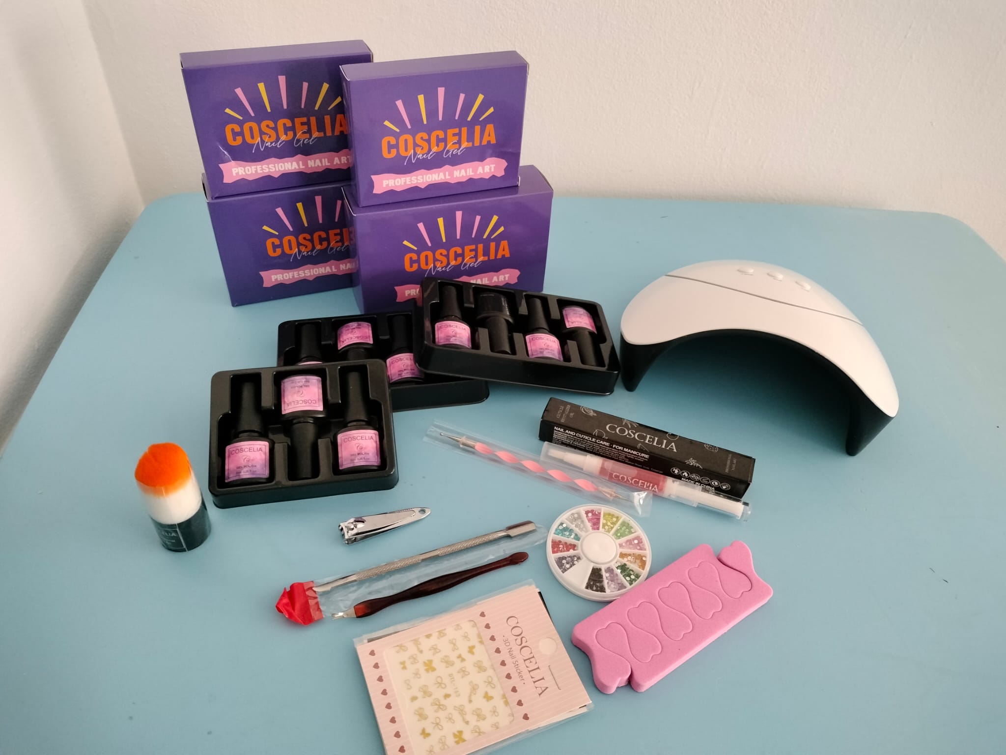 LAMPARA UÑAS CON ACCESORIOS